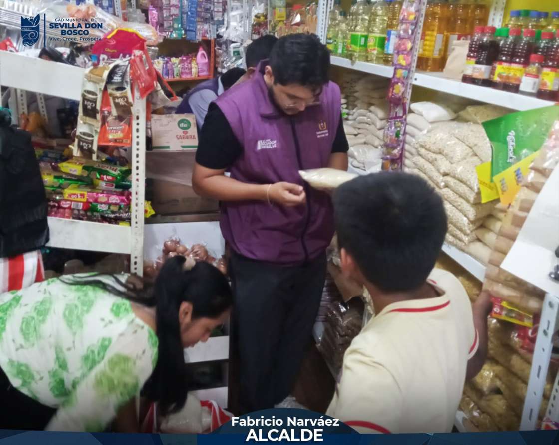 Inspección y socialización de normativa en establecimientos comerciales